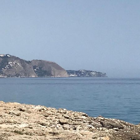 Chez Alison! Central Nerja Apt מראה חיצוני תמונה