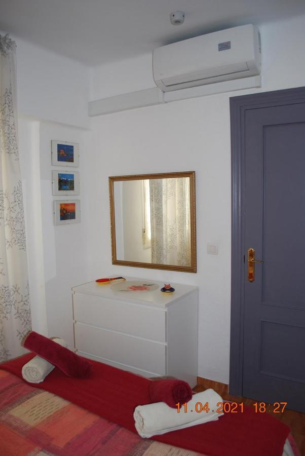 Chez Alison! Central Nerja Apt מראה חיצוני תמונה